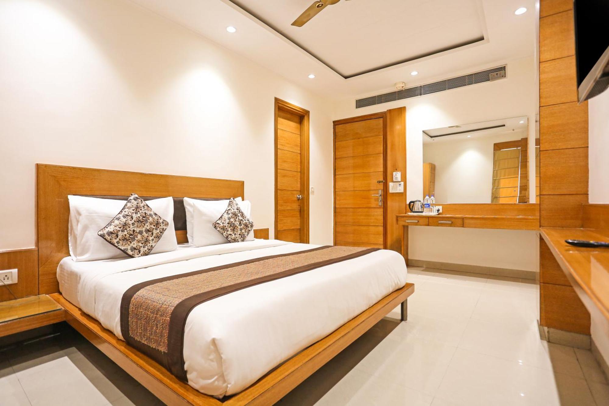 Hotel Fortuner, Karol Bagh, New Delhi Exterior photo