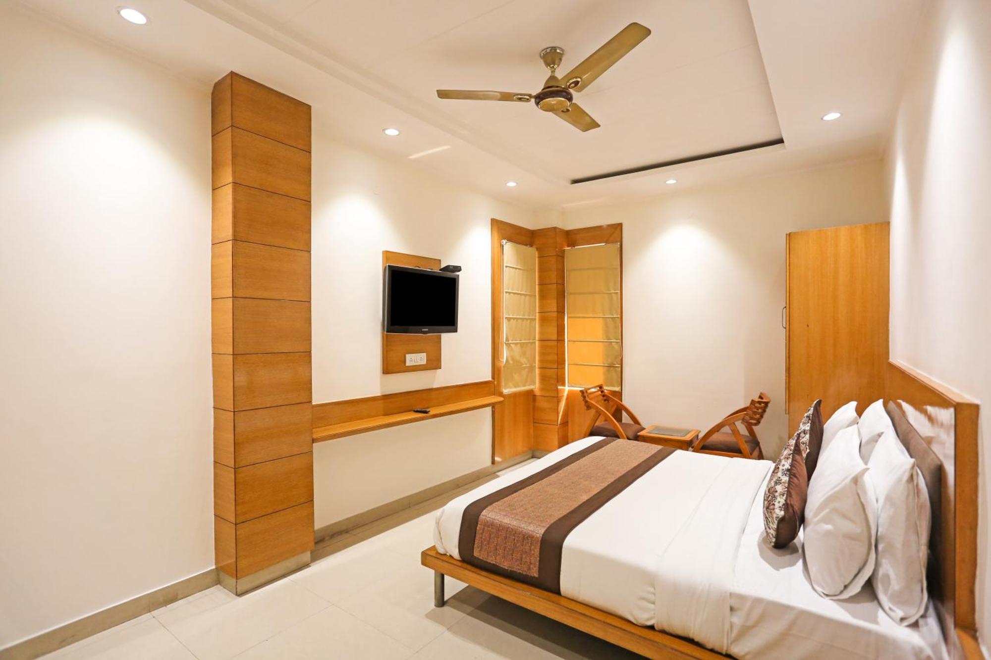 Hotel Fortuner, Karol Bagh, New Delhi Exterior photo